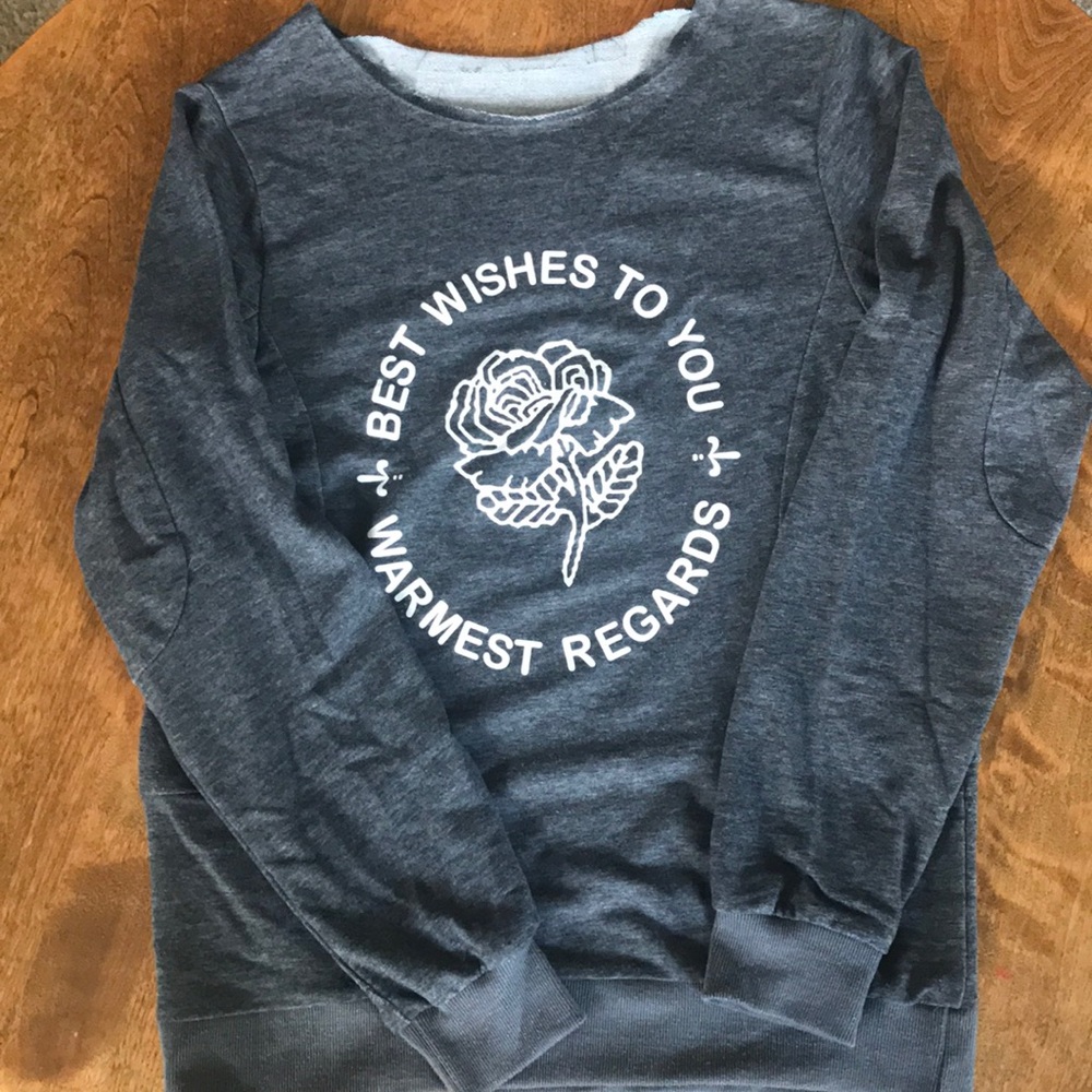 Schitt’s creek sweatshirt gray long sleeves